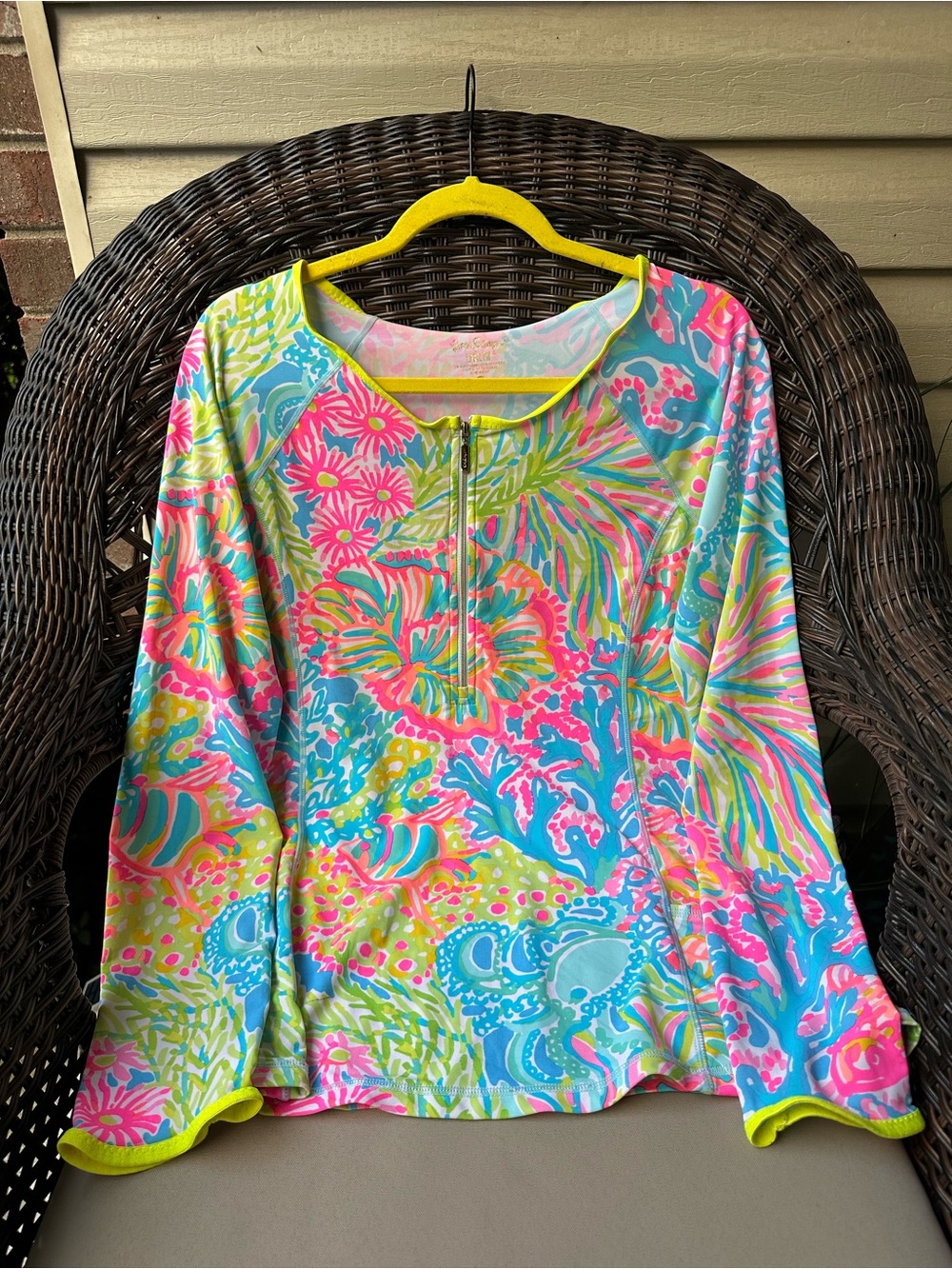 Lilly Pulitzer Sydney Rashguard Lover's Coral L
